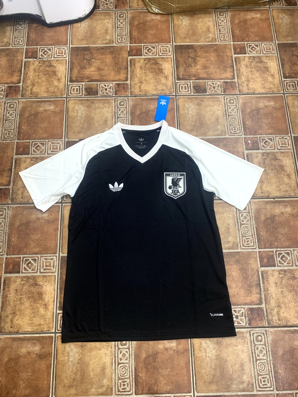 adidas Originals Japan 2026 World Cup Training Jersey Size M